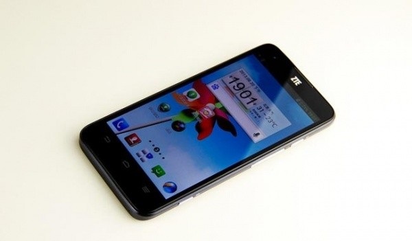 smartphone zte tegra 4