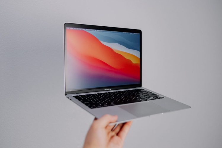 Laptop ultraportabil APPLE MacBook Pro 13