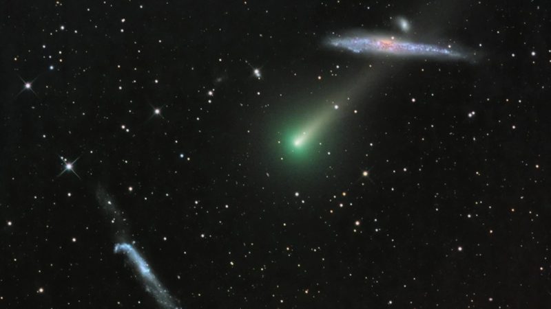cometa gigantică de 137 km