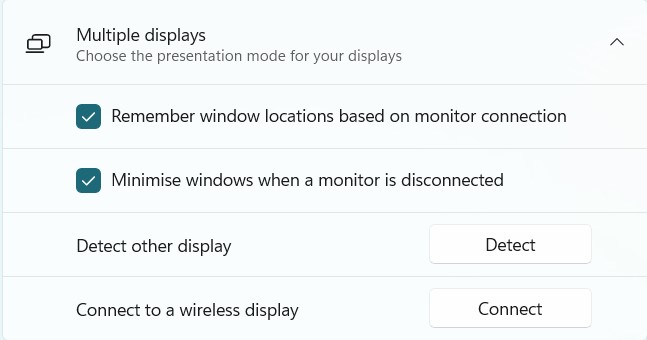 Conectare și detectare monitoare Windows 11