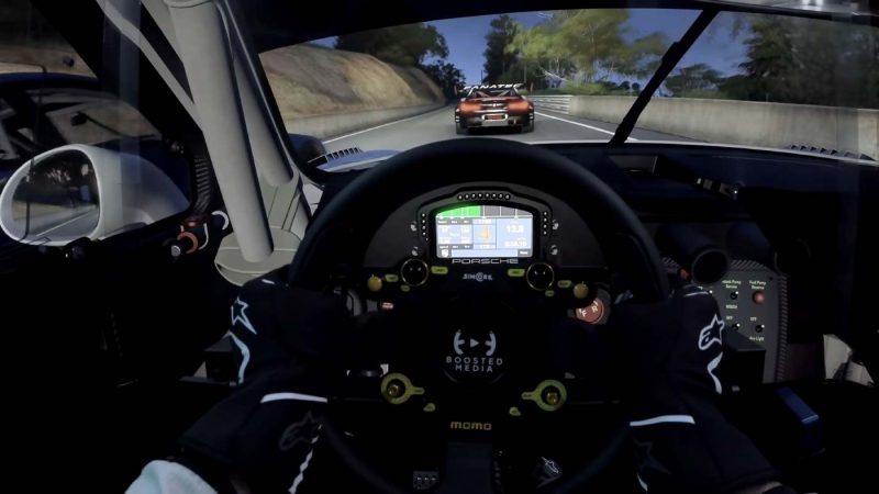 iRacing este un simulator incredibil care induce jucatorii in lumea curselor cu masini intr-un mod realist