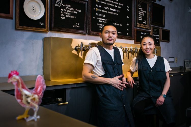 Clasamentul barurilor din lume a fost publicat. Barul Paradiso din Barcelona pe prima poziție 4 Barul Double Chicken Please din New York, 2 barmani