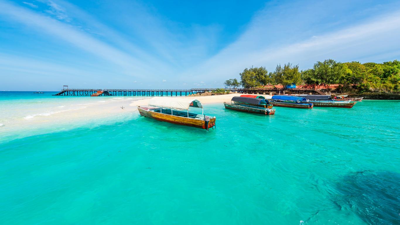 Zanzibar, una dintre cele mai rafinate plaje din lume.