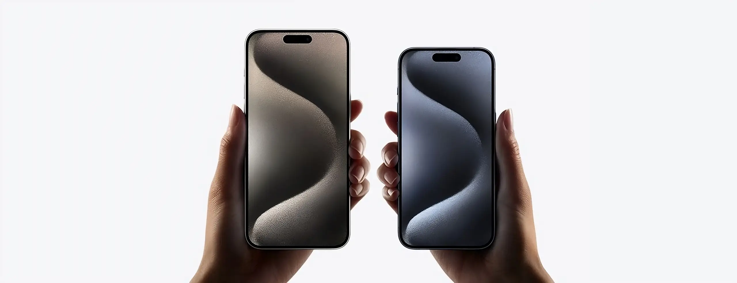 iPhone 15 Pro Max vs iPhone 15 Pro Design și Greutate