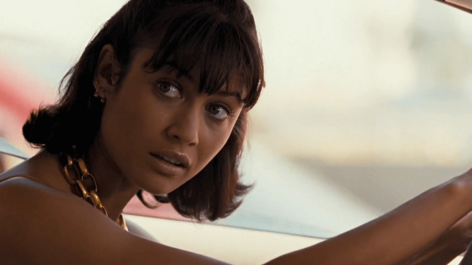 Bond Girls: Femeile din filmele cu James Bond 22 Olga Kurylenko Quantum of Solace (2013)