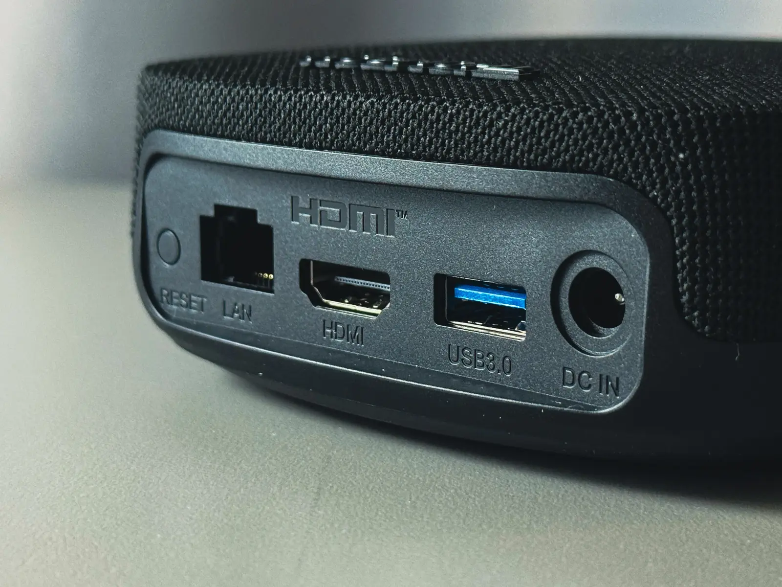 THOMSON Streaming Box Plus 270 Design și Accesorii 3