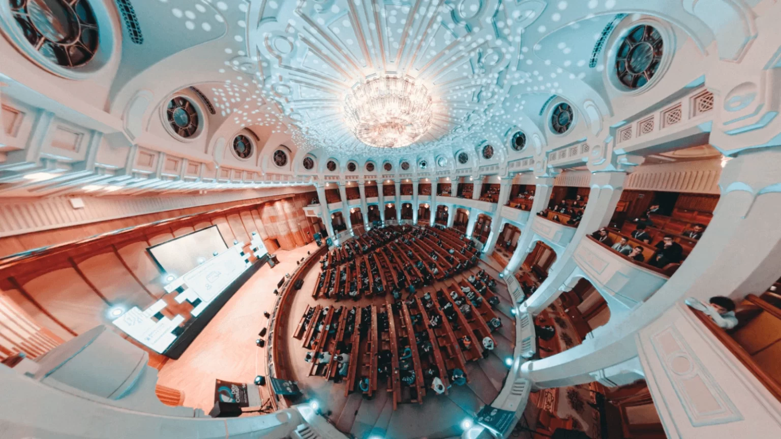 Liderii din cybersecurity si business se reunesc la DefCamp 2025 pentru a dezbate impactul AI-ului