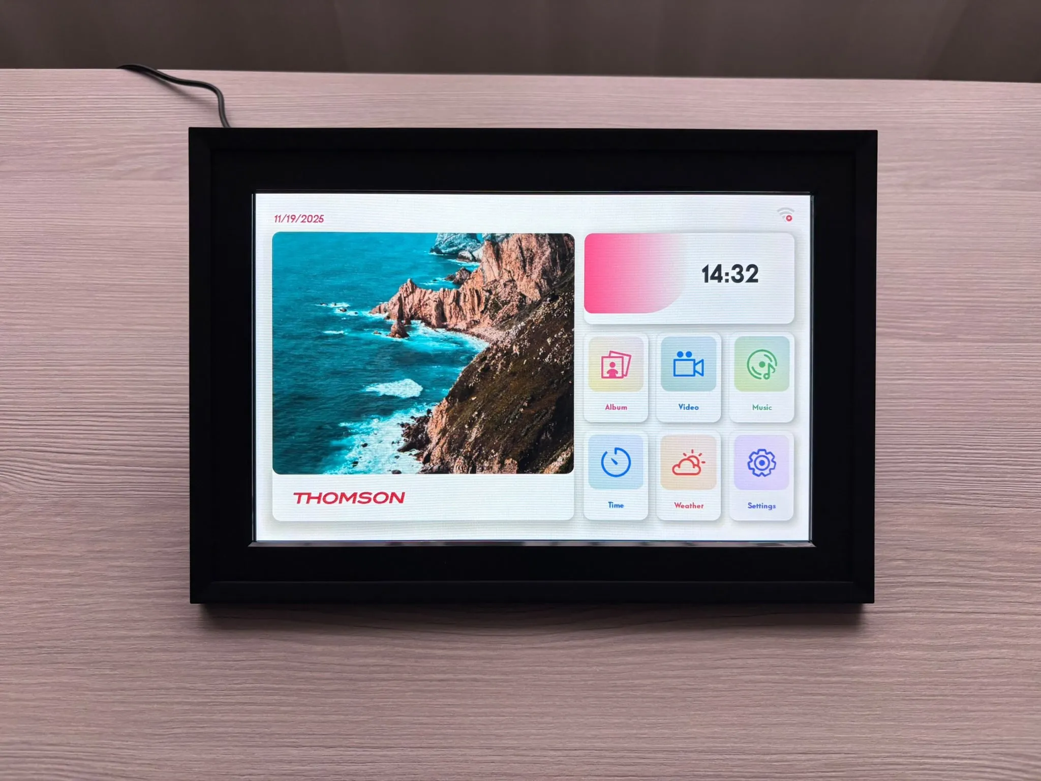 Recenzie Thomson 10″ Smart Photo Frame - Funcții, experiență și utilizare reală 4 Instalare si configurare initiala 4