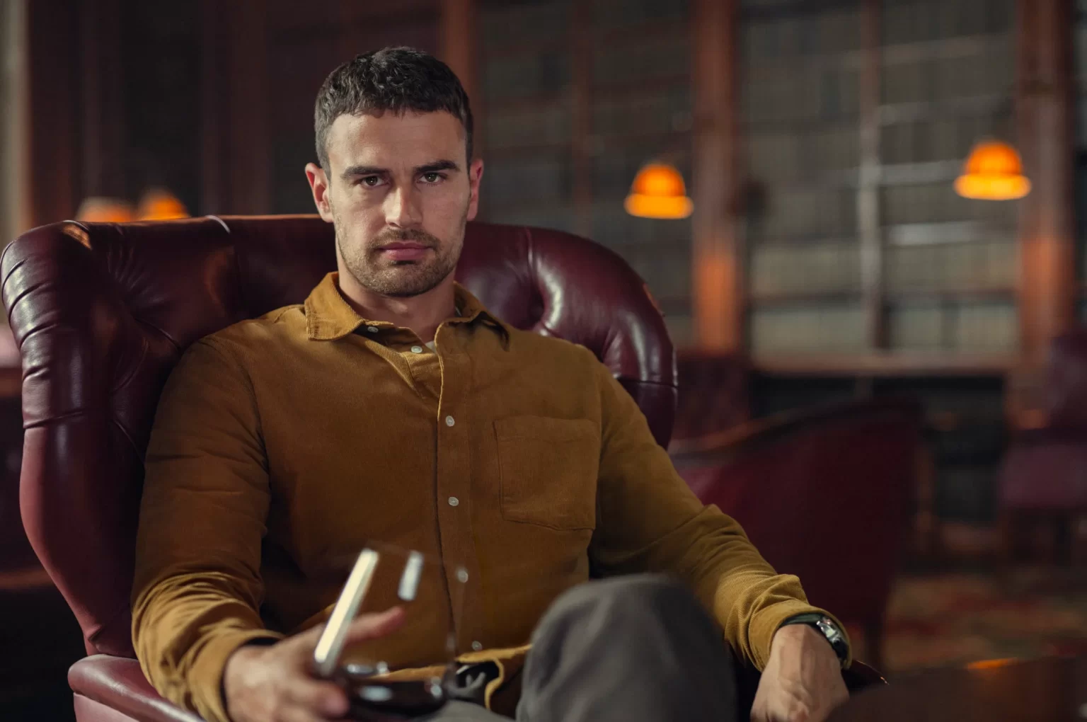 Când apare sezonul 2 din Gangsteri cu stil? Data lansării, poveste, trailer și distribuție