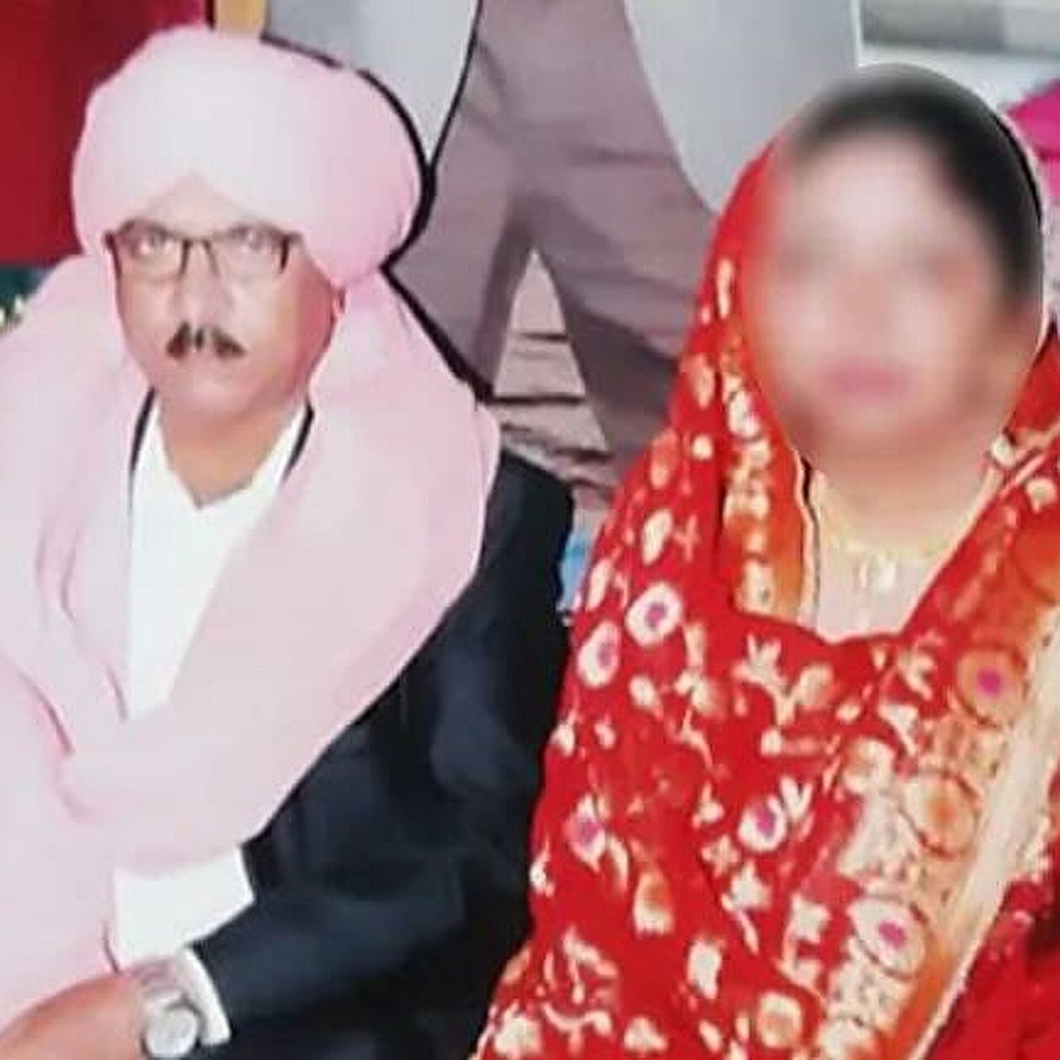 Capcana site-urilor matrimoniale: Seducătorul cu turban a reușit să înșele și să sărăcească 14 soții Capcana site-urilor matrimoniale seducătorul cu turban