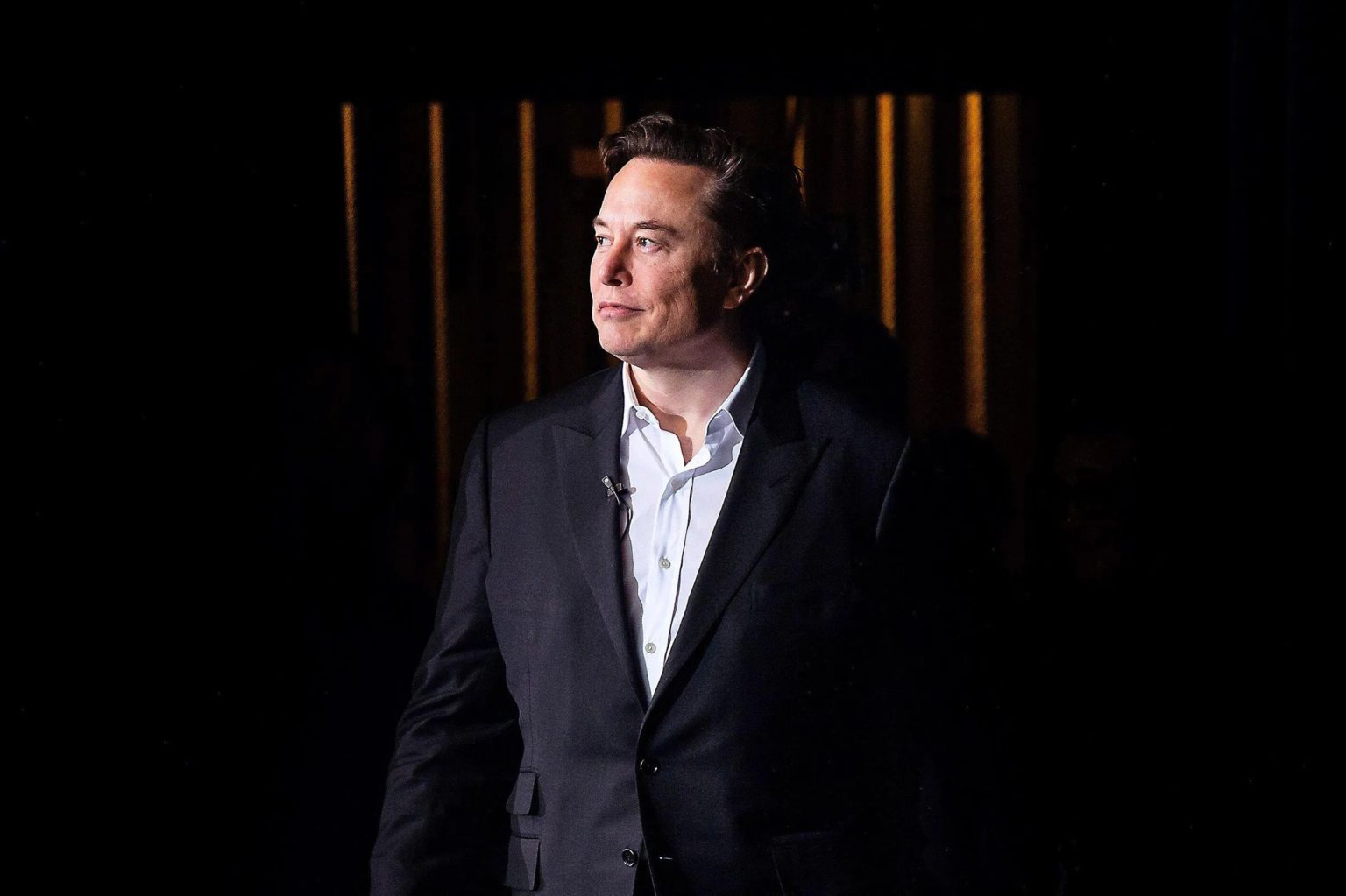 Elon Musk cumpără Twitter pentru 44 de miliarde de dolari Elon Musk cumpără Twitter pentru 44 de miliarde de dolari