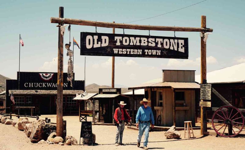 Top 9 filme western - Listă cu filme western pe care merită să le vezi