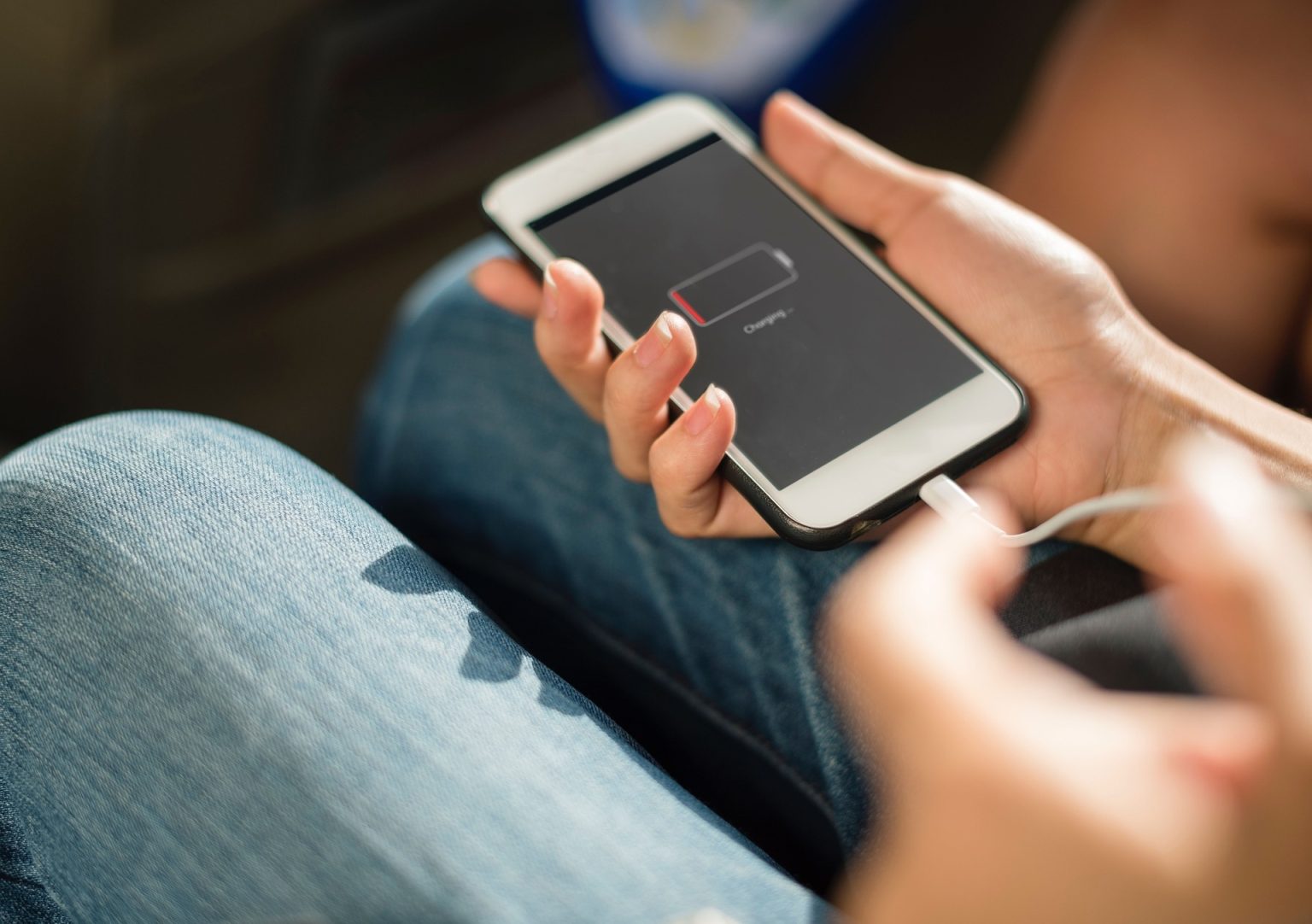 EOptomizer, aplicația care ar putea îmbunătăți cu până la 30% durata de viață a bateriei unui dispozitiv