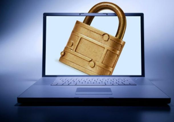 Malware din Android foloseste microfonul PC-ului pentru a va inregistra