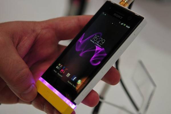 Sony Xperia C670X