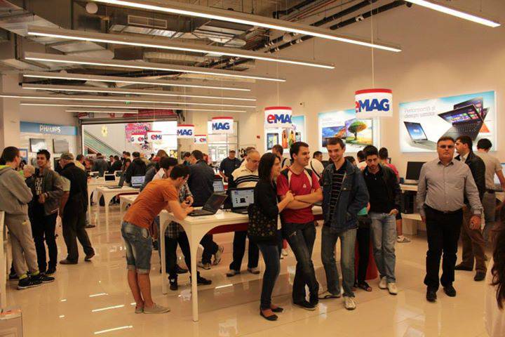 eMag: produse vandute la preturi intre 1 leu si 8 lei showroom emag