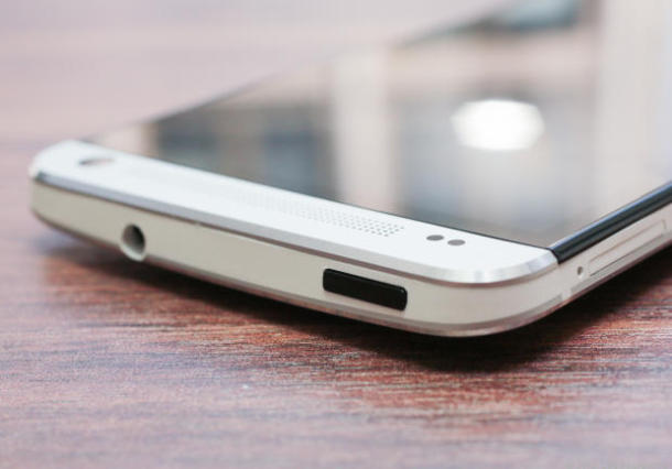 Utilizatorii HTC One din Marea Britanie vor primi Android 4.4 KitKat la inceputul anului 2014 HTC One