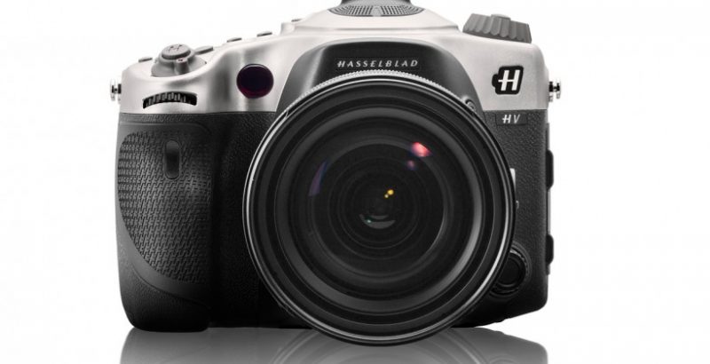 Hasselblad a lansat noua camera digitala Hasselblad HV Hasselblad HV front w 820x420