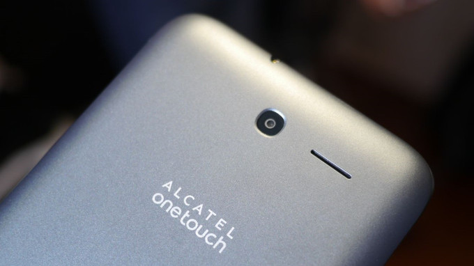 Tableta ieftina cu Android Alcatel OneTouch Pixi 7 alcatel