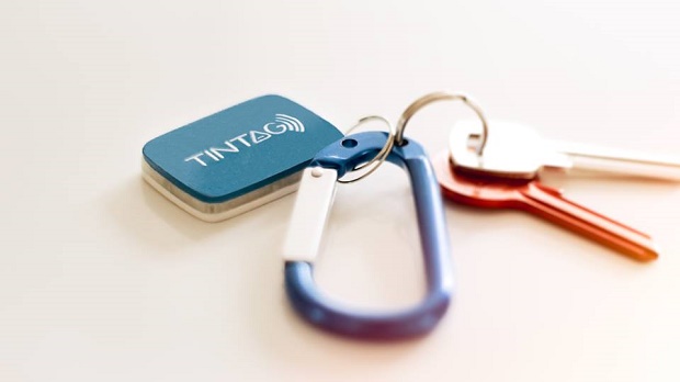 Doi clujeni lanseaza la nivel international un dispozitiv pentru localizarea de obiecte pierdute Cheile monitorizate cu Tintag