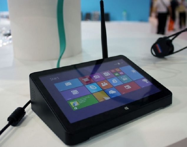 Pipo X8 este un mini PC cu Windows si ecran touchscreen Pipo x8
