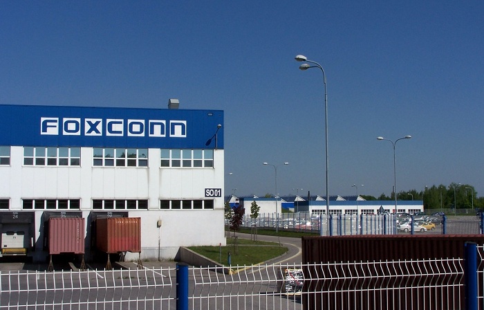 Foxconn vrea fabrici de asamblare iPhone în India Foxconn