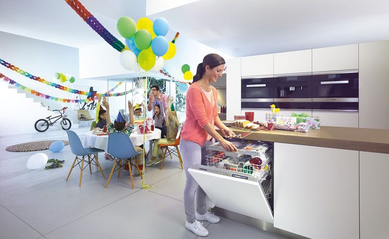 Miele a adus anul trecut mai multe tehnologii noi pentru electrocasnice Miele Knock 2