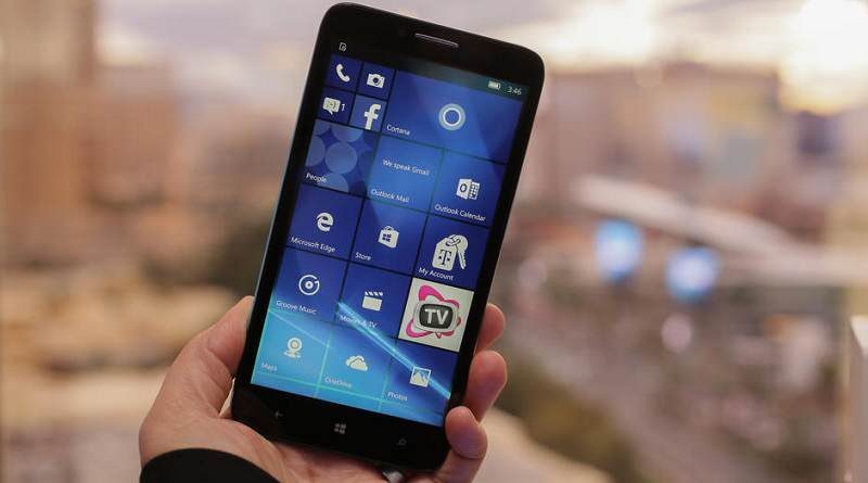 Alcatel promite un super-telefon cu Windows 10 Alcatel OneTouch Fierce XL