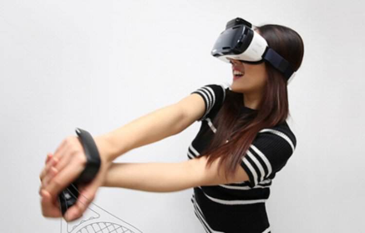 Samsung va prezenta o curea inteligentă la CES 2016 Samsung Rink