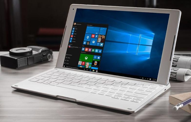 Alcatel a lansat noua tabletă 2 în 1 Alcatel Plus 10 Alcatel Plus 10