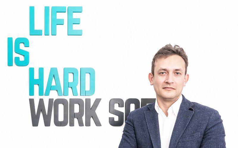 LIFE IS HARD, dublă nominalizare în finala European IT&Software Excellence Awards 2016 Erik Barna