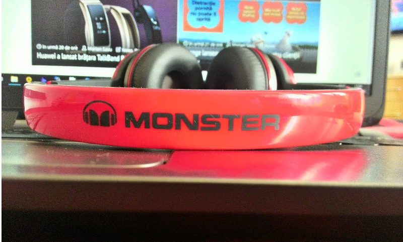 Review Monster N-Credible N-Tune Rosu Blister Monster N-Credible N-Tune
