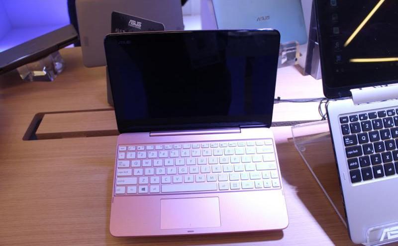 ASUS a lansat noul Transformer Book T101 ASUS Transformer Book T101
