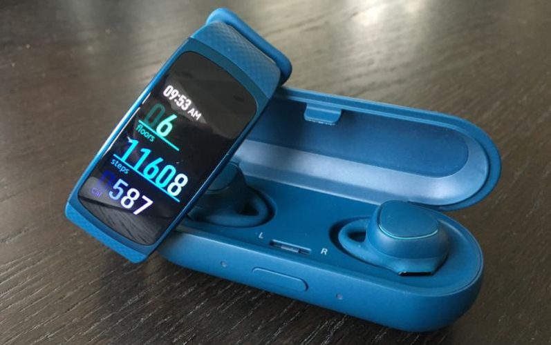 Samsung IconX și Gear Fit 2