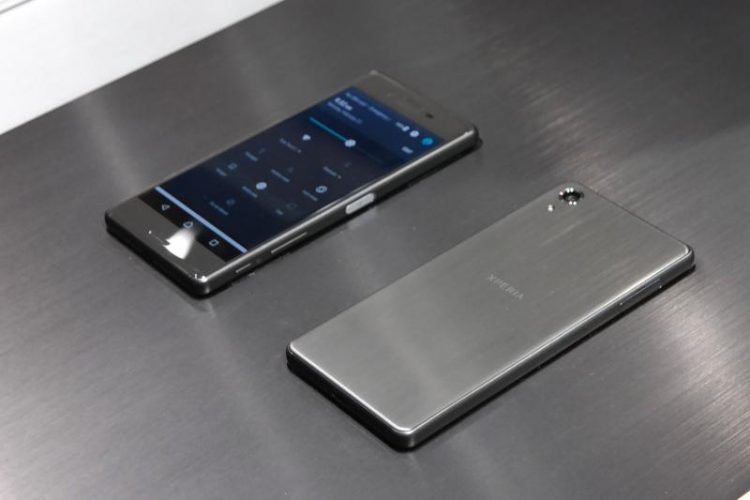 Sony Xperia X