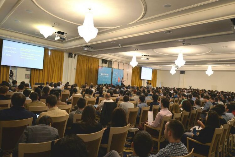 DevTalks Cluj-Napoca: peste 30 de speakeri locali și internaționali și 800 de developeri și pasionați de tehnologie DevTalks Cluj-Napoca