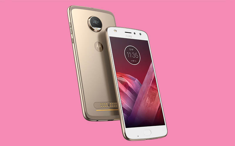 Lenovo a lansat noul telefon Moto Z2 Play Lenovo Moto Z2 Play