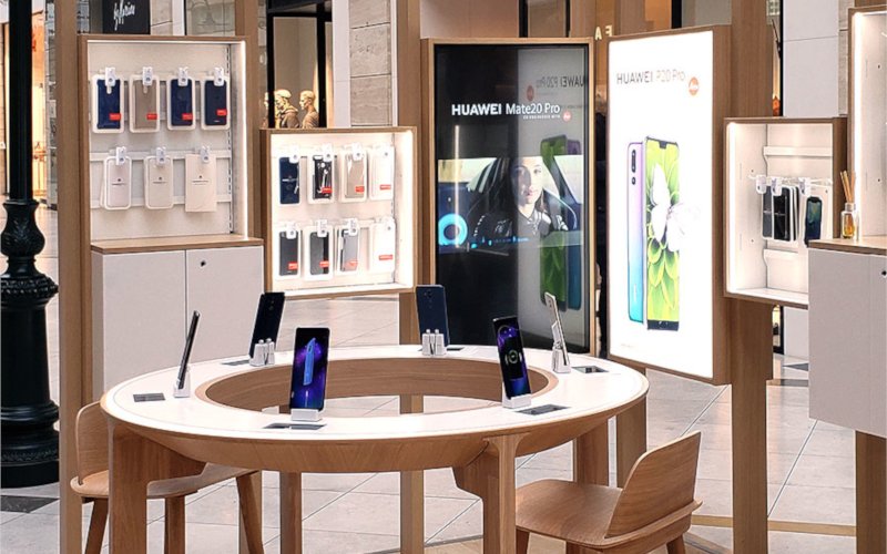 Huawei deschide primul Experience Shop din România în cadrul AFI Cotroceni Huawei Experience Shop