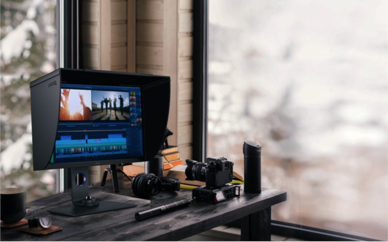 BenQ SW270C