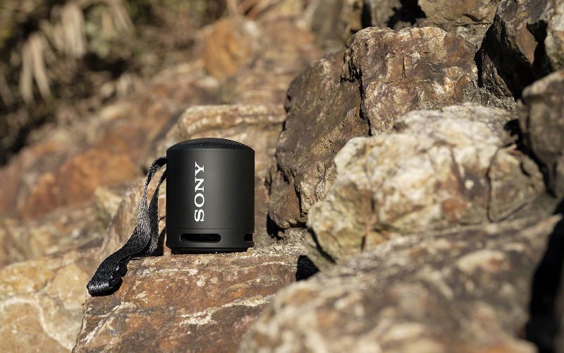 Sony lansează boxa wireless portabilă XB13 Boxa portabila Sony XB13