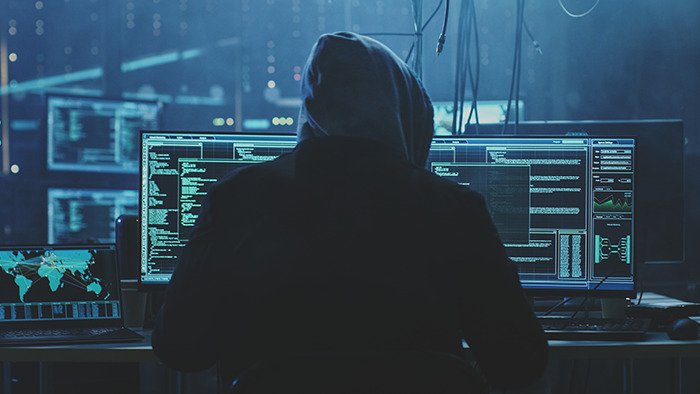 atac cibernetic hackeri