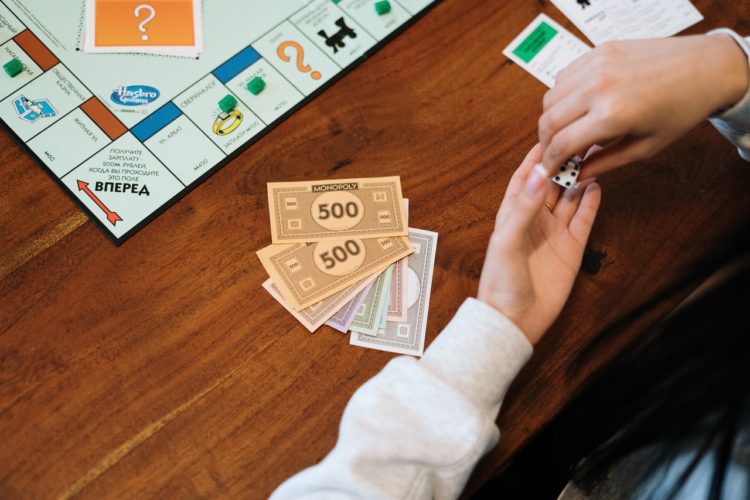 reguli monopoly
