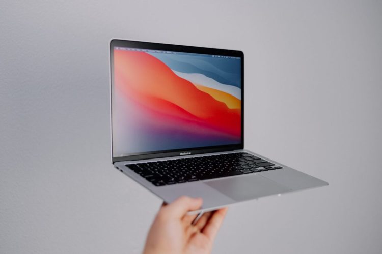 Laptopuri ultraportabile: care sunt cele mai bune, la ce să fii atent, ce să cumperi 15 Laptop ultraportabil APPLE MacBook Pro 13