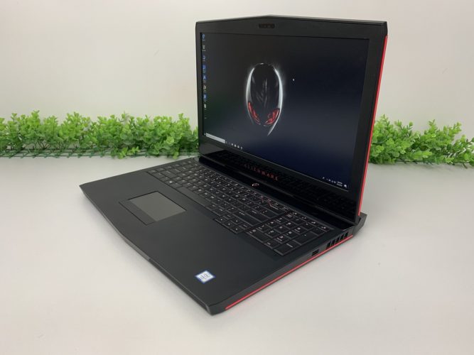 Cel mai bun laptop pentru programare 10 Cel mai bun laptop pentru programare
