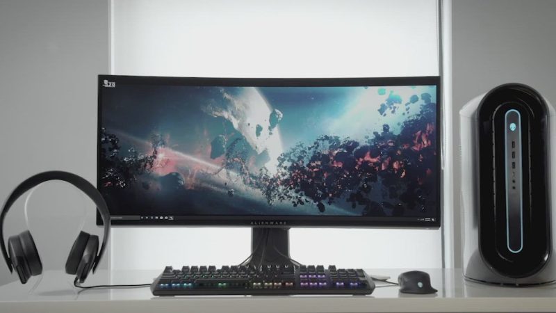 Monitor gaming curbat IPS LED DELL Alienware