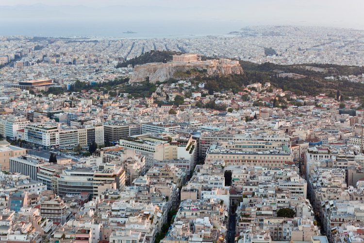 7 destinații de city break cu zboruri ieftine în această vară 2 Ce este Atena, orașul din Grecia