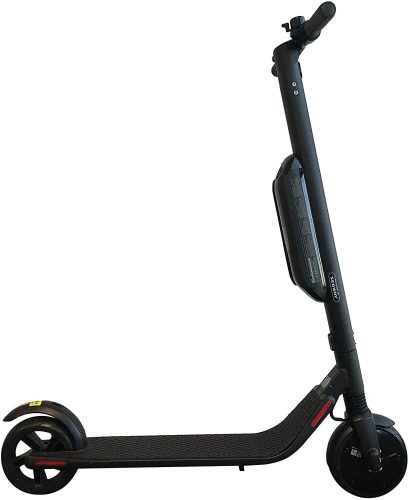Segway-Ninebot ES4 excelentă pentru oricine caută un mod accesibil, sigur și eficient de a se deplasa
