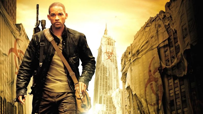 Robert Neville (Will Smith) este un om de știință care nu a reușit să oprească răspândirea teribilului virus incurabil, creat de om