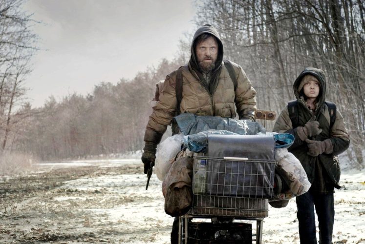 Într-o astfel de lume, le sunt puse la încercare nu doar abilitățile fizice, ci și valorile morale în care cred și care, din păcate, se dovedesc a nu fi împărtășite și de către alte persoane.