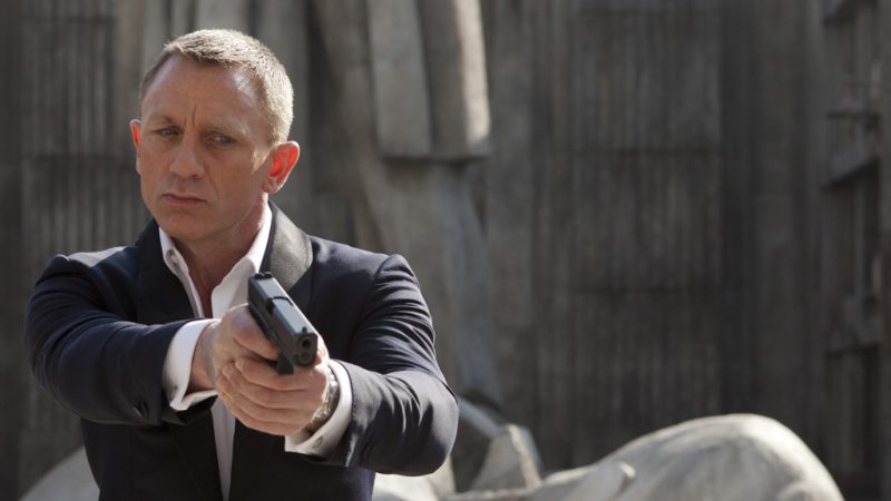 Film cu spioni Skyfall (2012)